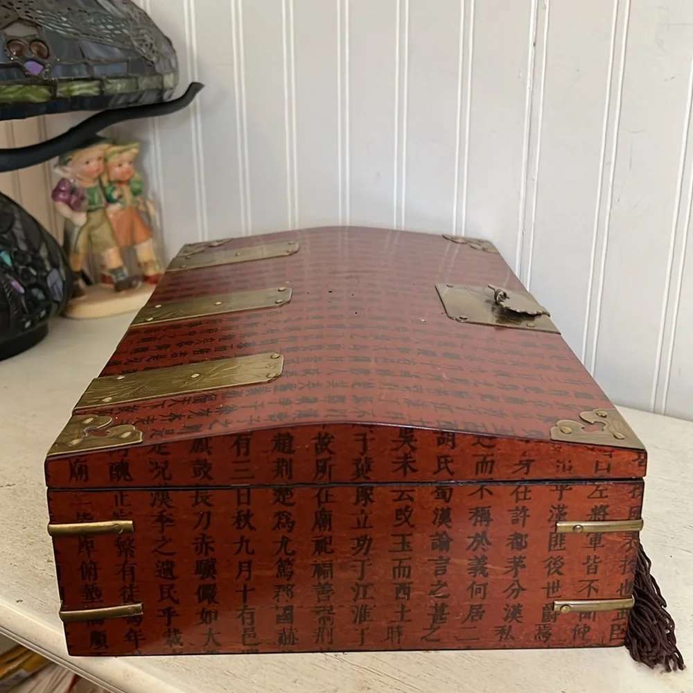 Vintage Chinese ornate jewelry box decorative brass fittings